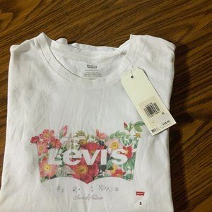 Levis |  Small | Tshirt